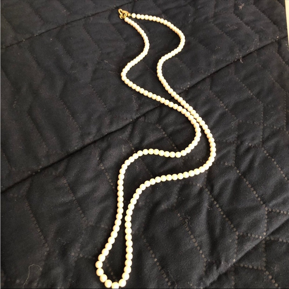 Avon Pearls/ Vintage/ 30”